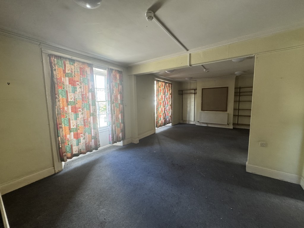 Lot: 80 - VERSATILE PROPERTY WITH POTENTIAL CLOSE TO TOWN CENTRE - Ground floor room one